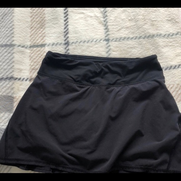 Lulu lemon tennis skirt - Picture 2 of 4